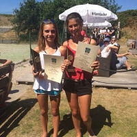 Clara und Anna-Lynn gewannen auf Baltrum wie im Vorjahr den Juniorinnen-Doppel-Wettbewerb. Herzlichen Glückwunsch!!!