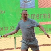 Endlich wieder Tennis: Martin auf dem Centercourt
