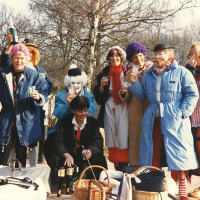 Die Seniorinnen feiern Karneval. 1987